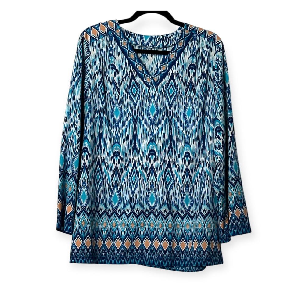 BELLE BY KIM GRAVEL Blue Geometric Women's Blouse
